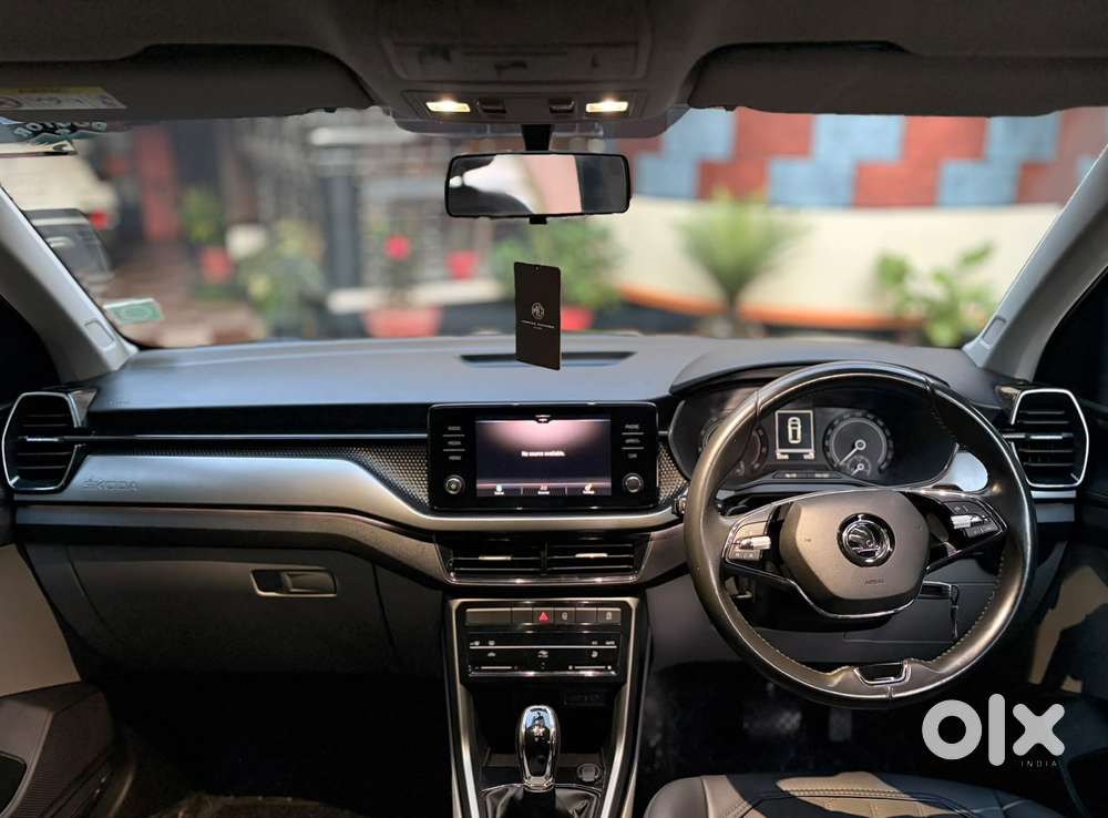 Skoda Kushaq 1.0 Tsi Ambition At, 2023, Petrol