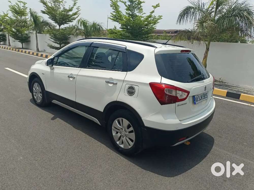 Maruti Suzuki S-cross 2015 Diesel 130000 Km Driven