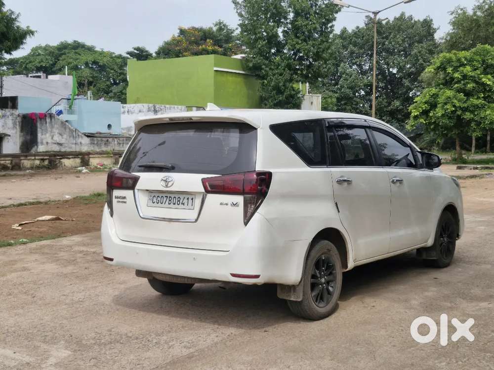 Toyota Innova Crysta 2019