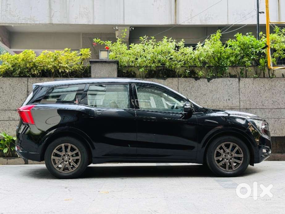Mahindra Xuv700 2.0 Ax 7 Petrol At Luxury Pack Str, 2022, Petrol