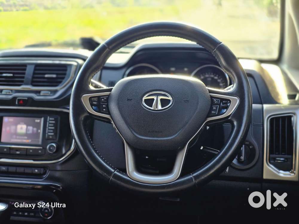 Tata Hexa 2.2 Xta 4x2 7 Str, 2017, Diesel