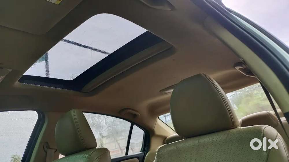 Honda City Petrol Vx 2018 Second Owner Arjent Sell Krna Hai