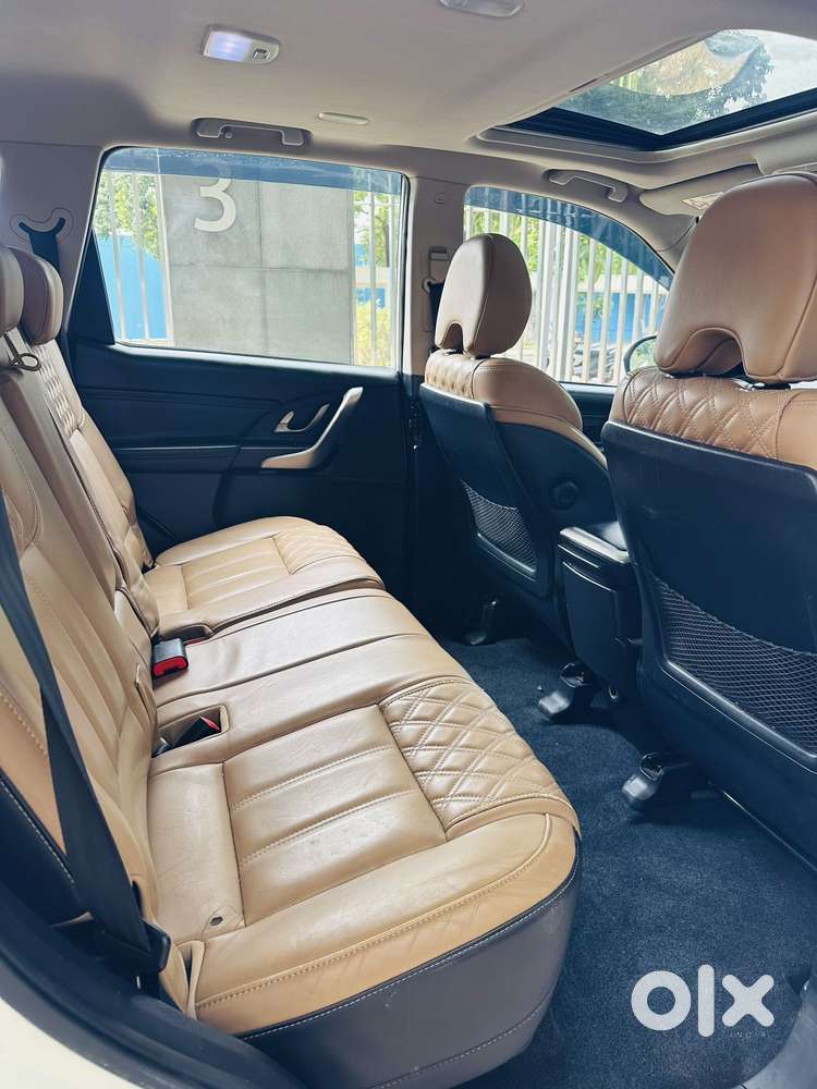 Mahindra Xuv500 W11 Option, 2019, Diesel
