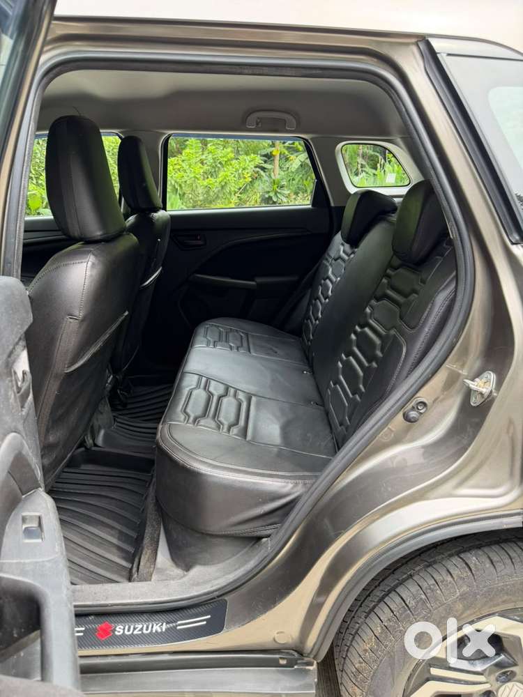 Maruti Suzuki Brezza 1.5 Vxi Smart Hybrid, 2023, Petrol
