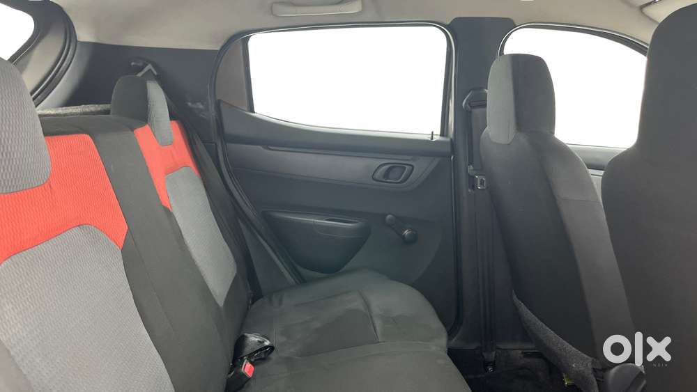 Renault Kwid Rxt, 2015, Petrol