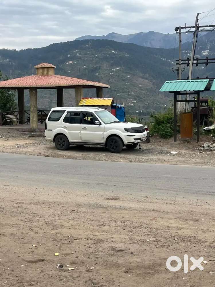 Safari Storme Maintained Car All Working