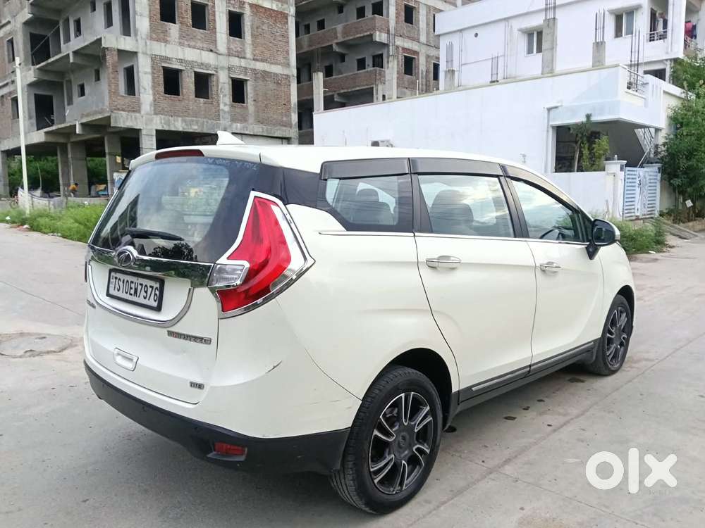 Mahindra Marazzo M8, 2018, Diesel