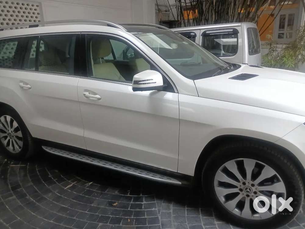 Mercedes-benz Gls 2017 Petrol Well Maintained