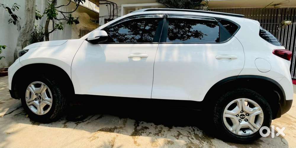 Kia Petrol Car 2021