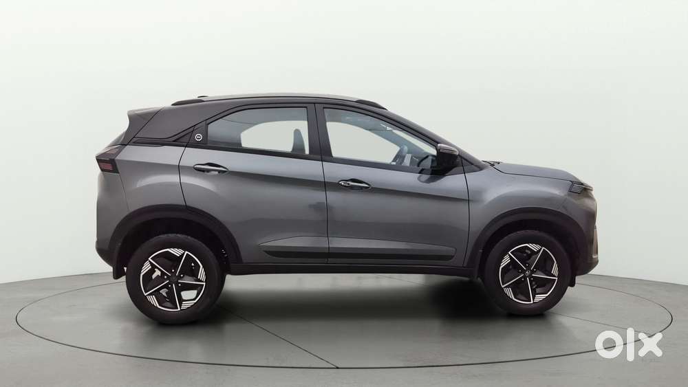 Tata Nexon Fearless S Purple 1.5 Revotorq Diesel 6mt Dual Tone, 2023..