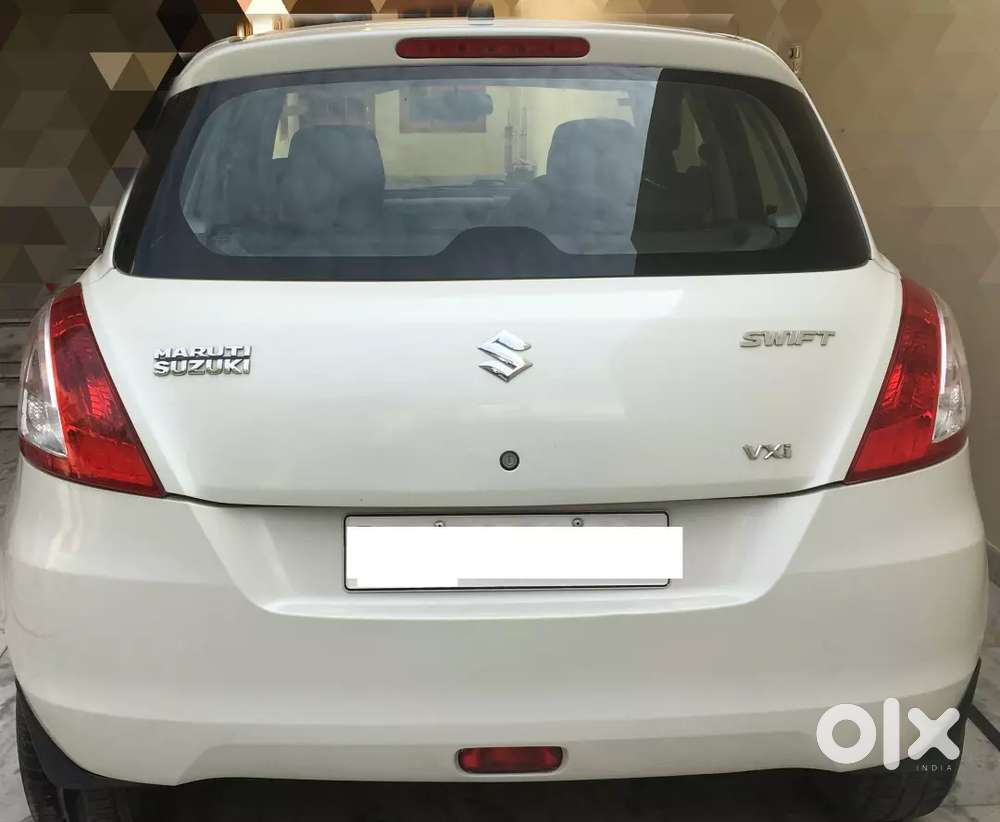 Maruti Suzuki Swift Petrol 2016
