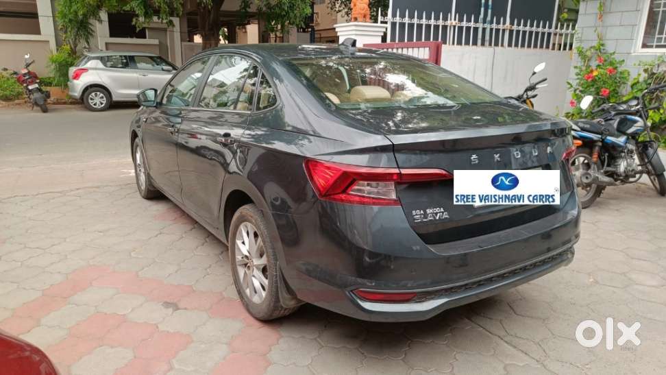 Skoda Slavia Ambition 1.0l Tsi Mt, 2022, Petrol