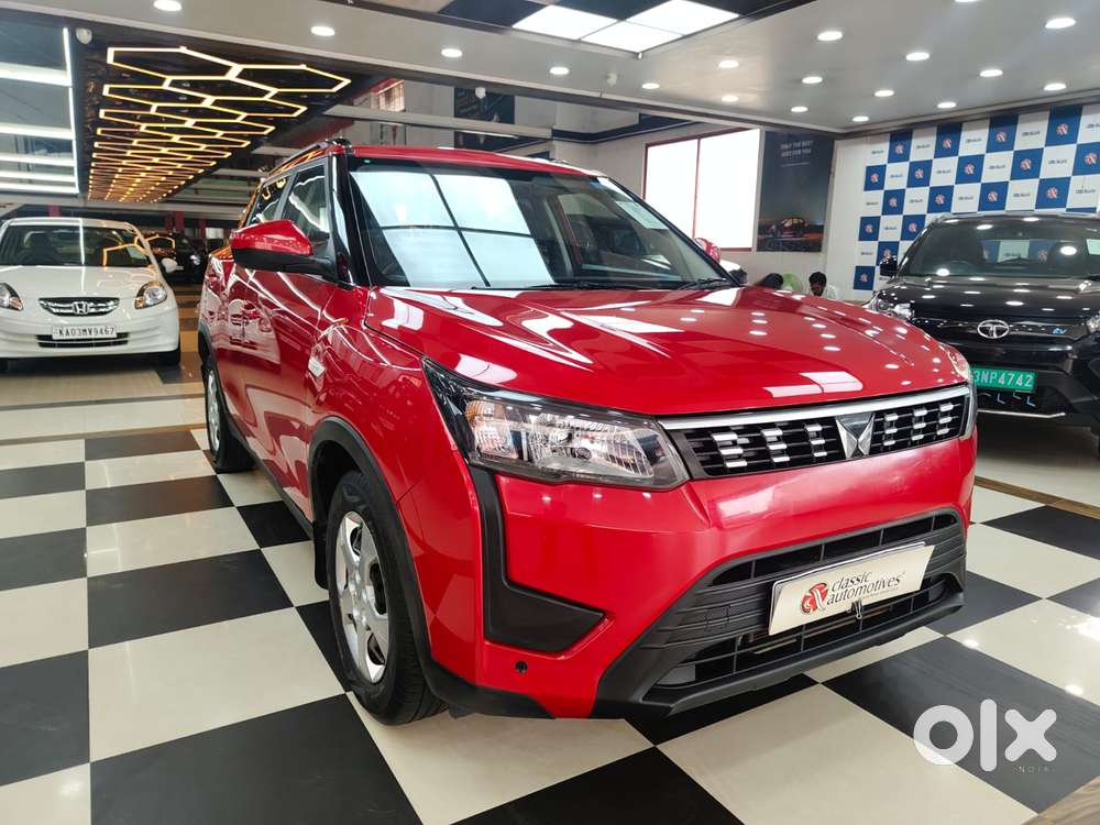 Mahindra Xuv300 W6, 2023, Petrol