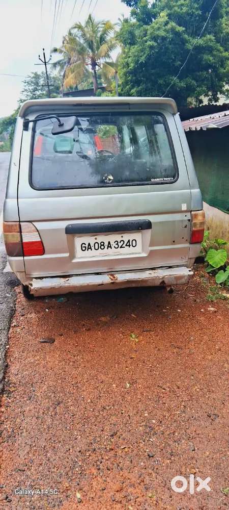Toyota Qualis 2.4 D 2004