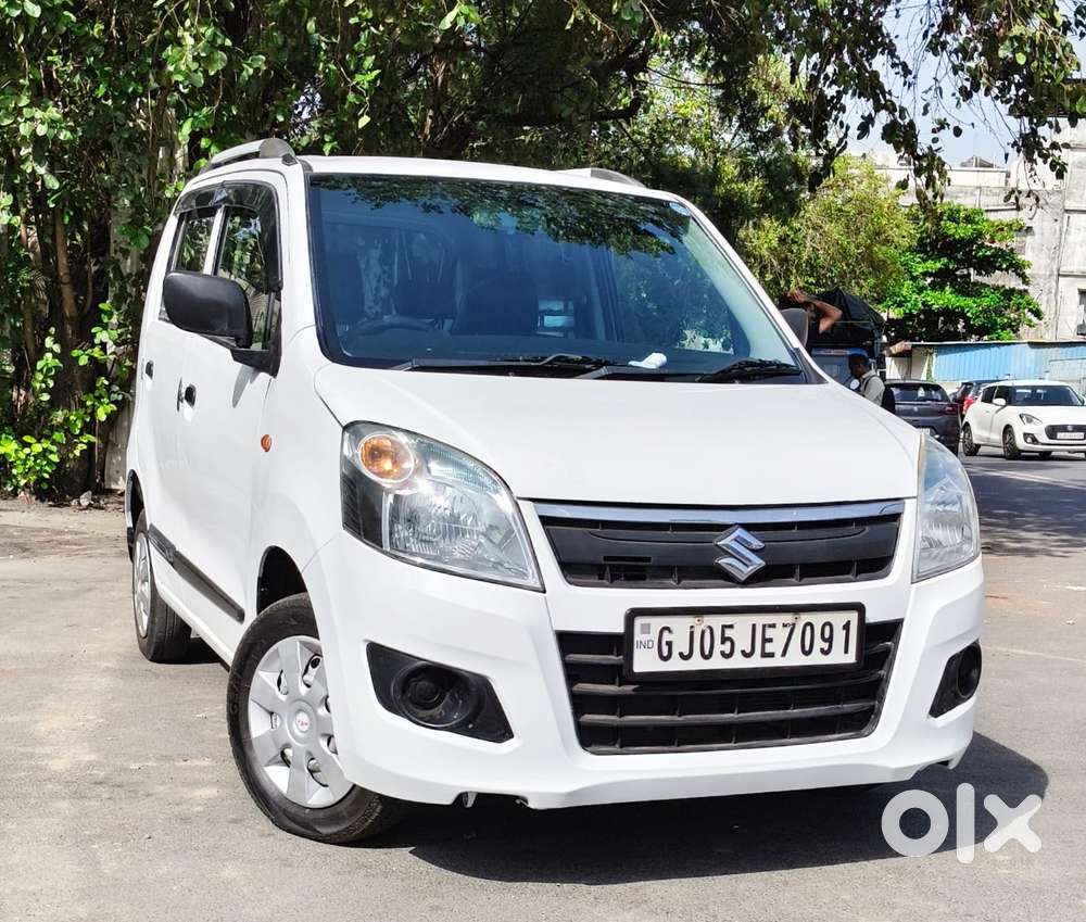 Maruti Suzuki Wagon R Vxi Amt Opt, 2014, Cng & Hybrids