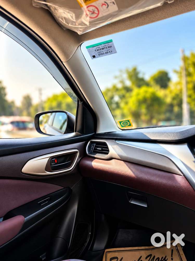 Maruti Suzuki Fronx Delta Plus 1.2l Mt, 2024, Petrol