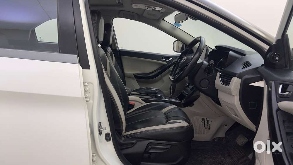 Tata Nexon 1.5 Revotorq Xza Plus S Amt, 2022, Petrol