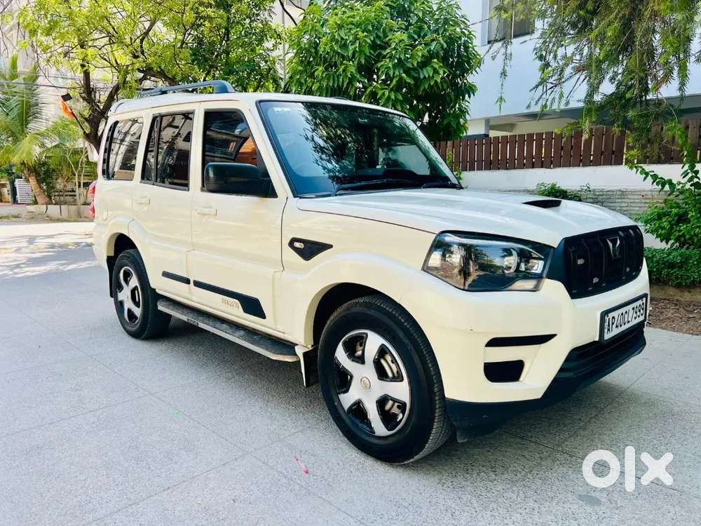 Mahindra Scorpio Classic 2024 Diesel 45000 Km Driven
