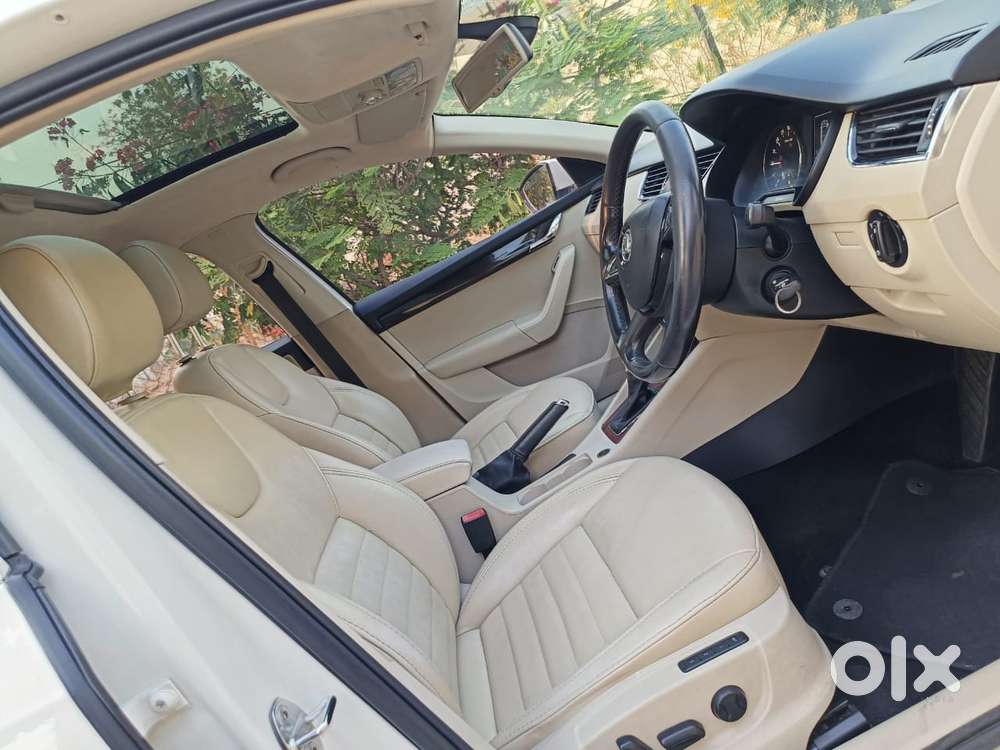 Skoda Octavia 2.0 Elegance Tdi Cr At, 2014, Diesel