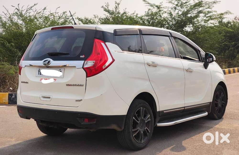 Mahindra Marazzo 1.5 M6 Plus 7 Str, 2022, Diesel