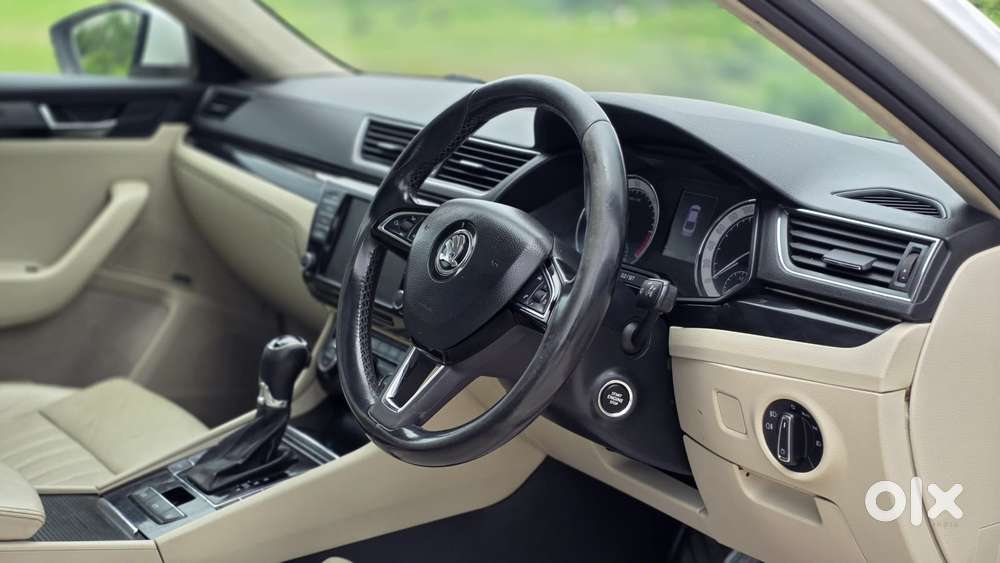 Skoda Superb L&k 1.8 Tsi At, 2019, Petrol