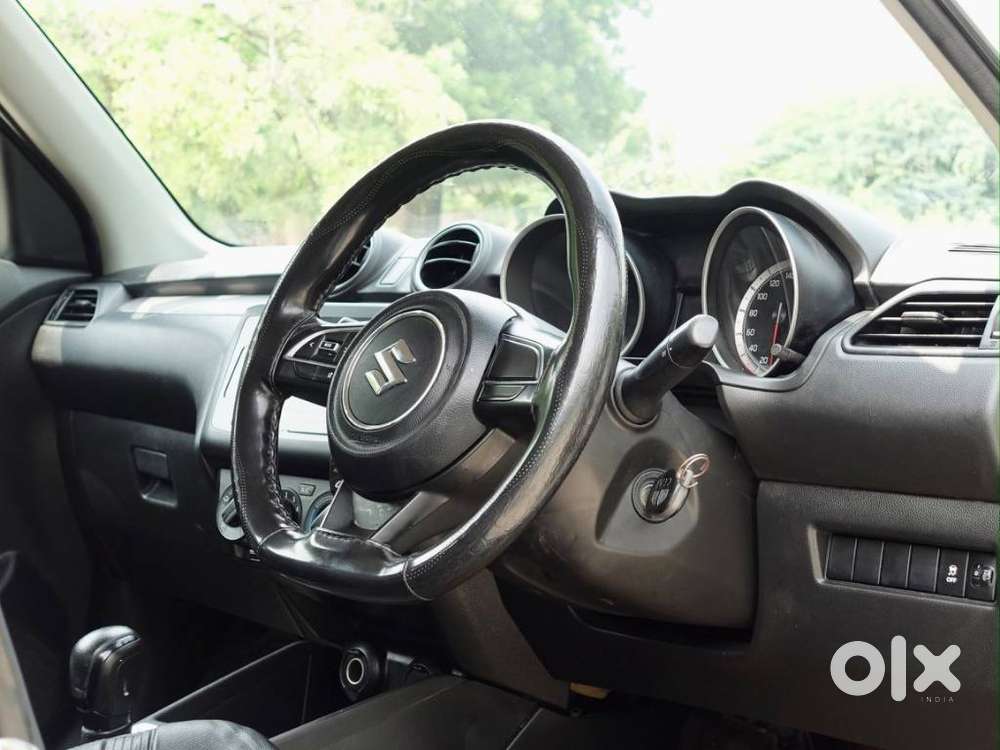 Maruti Suzuki Swift Vxi + Manual, 2023, Petrol