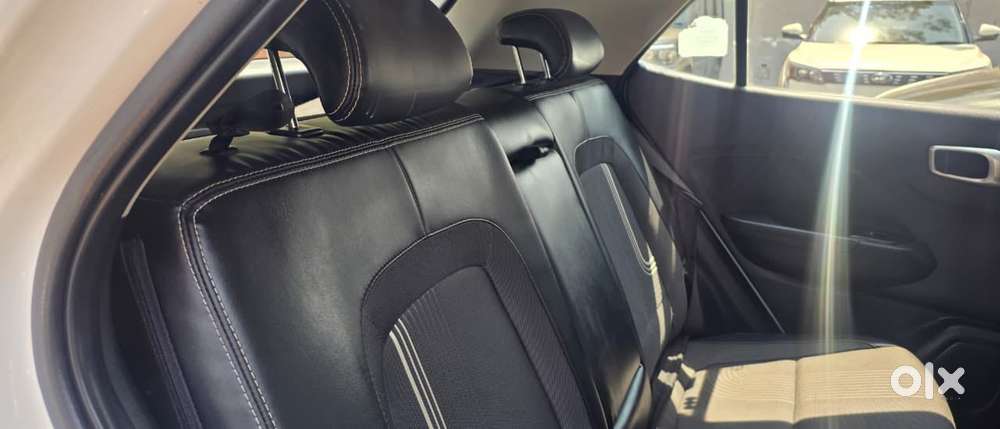 Hyundai Venue Sx (o) Mt 1.5 Diesel, 2021, Diesel