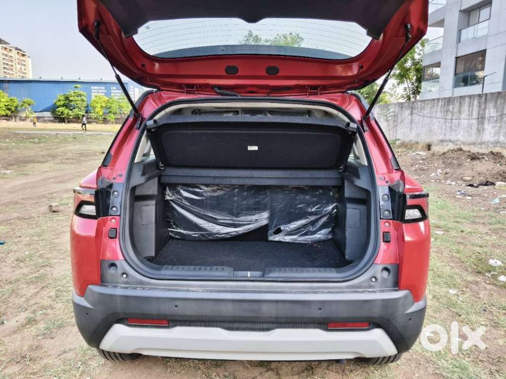 Maruti Suzuki Brezza 1.5 Zxi Plus Smart Hybrid, 2022, Petrol