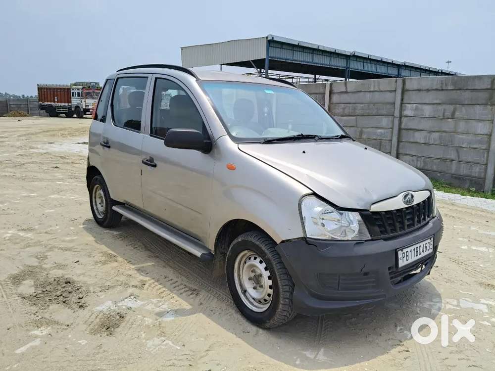 Mahindra Quanto 1.5 C2 2012