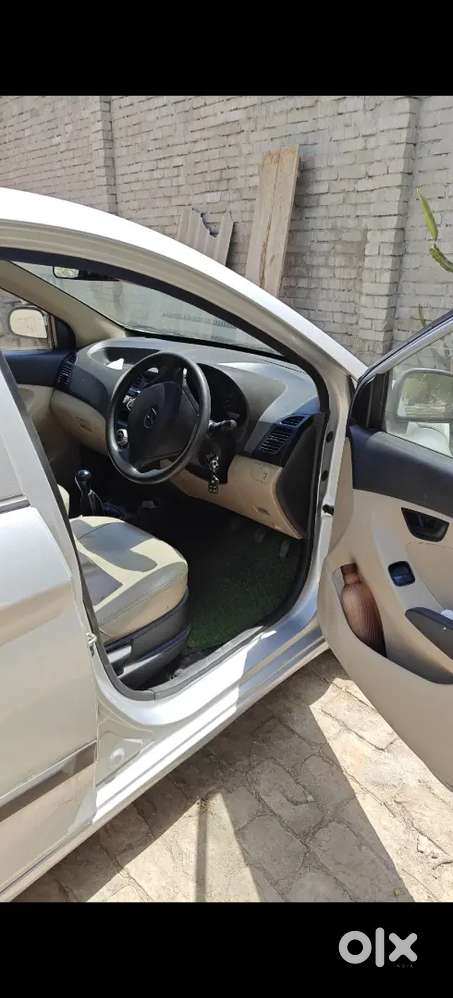 Eon 2013 Model Sell