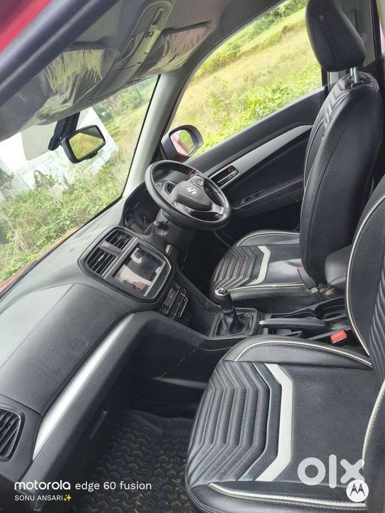 Maruti Suzuki Brezza, 2022, Petrol