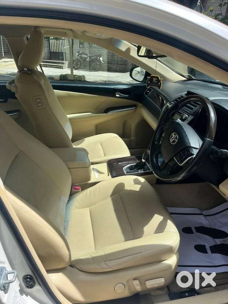 Toyota Camry Hybrid, 2017, Petrol