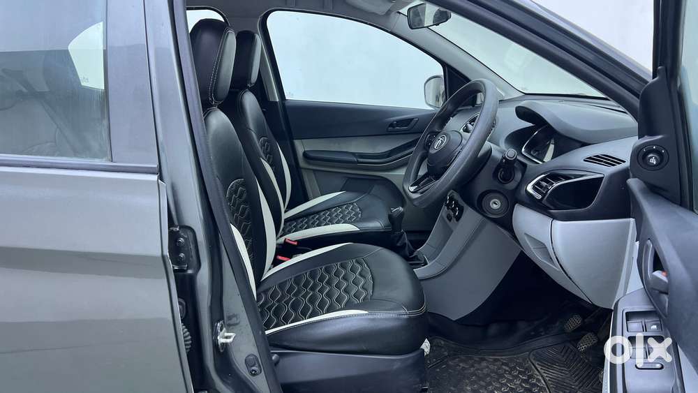 Tata Tiago 1.2 Revotron Xt Option, 2022, Petrol