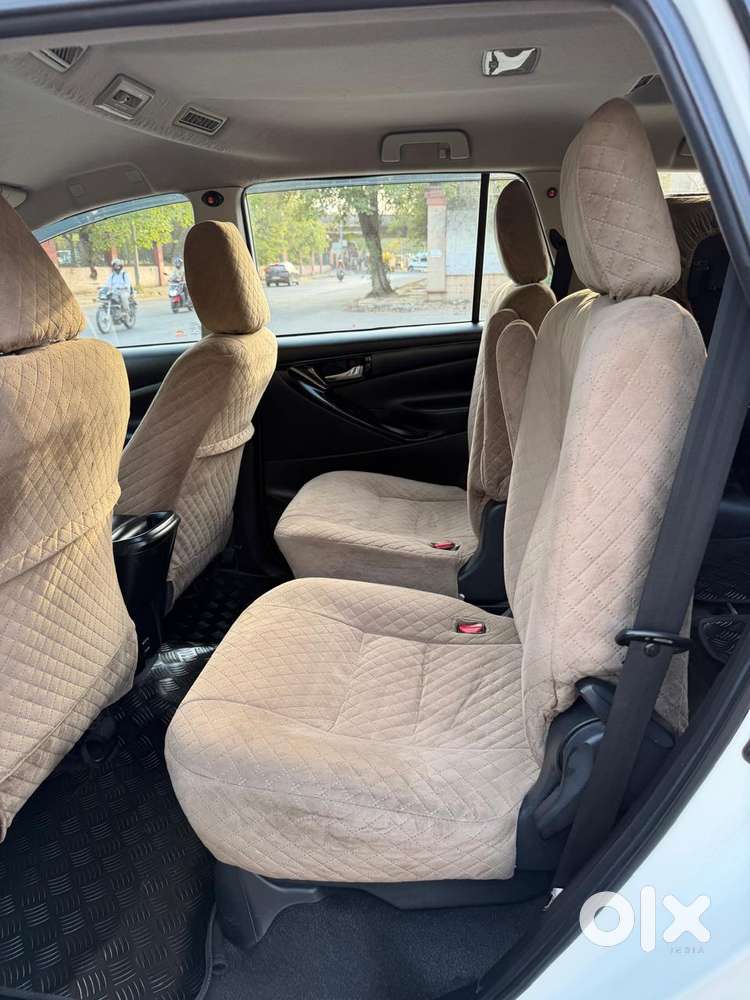 Toyota Innova Crysta 2.4 G Mt 7 Str, 2019, Diesel