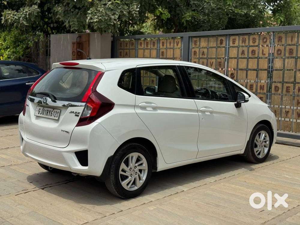 Honda Jazz V Automatic, 2017, Petrol