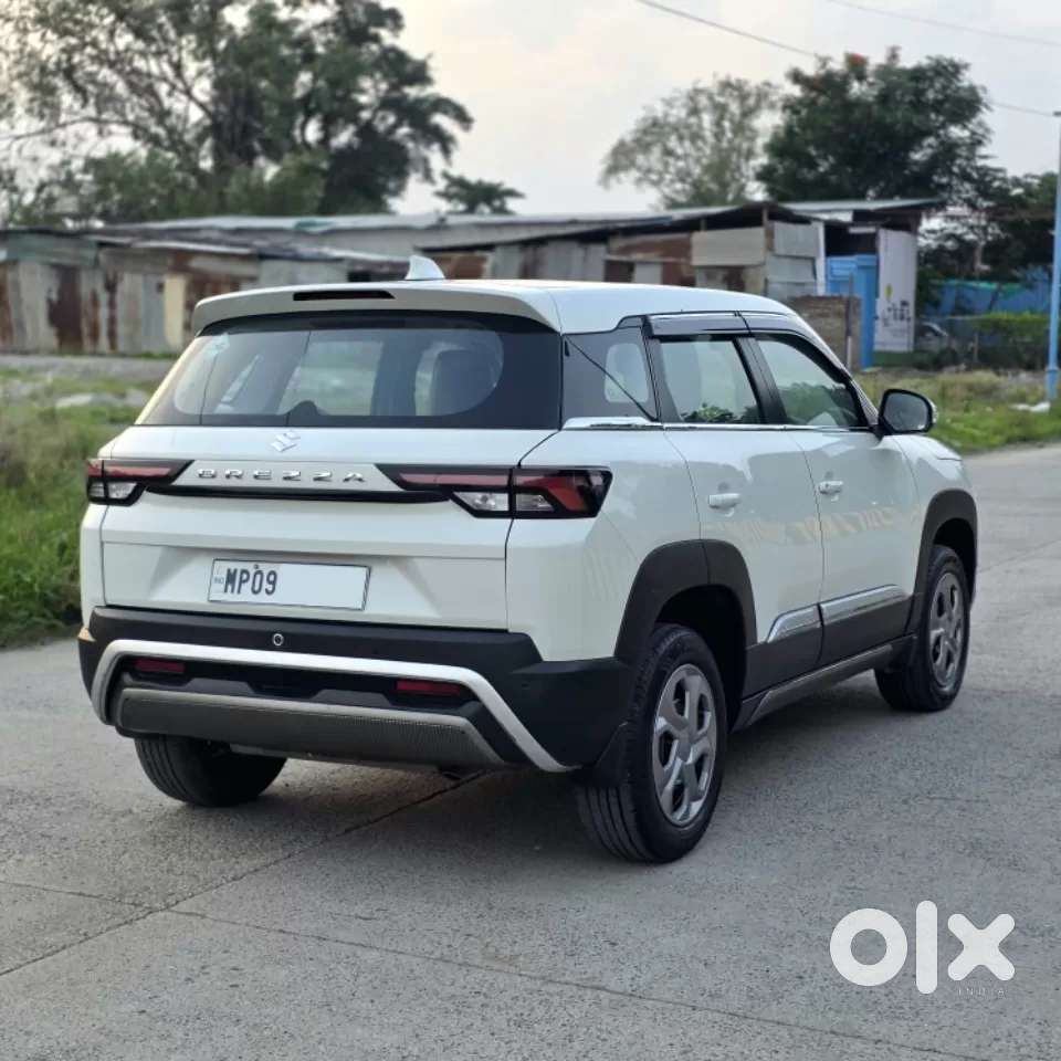Maruti Suzuki Vitara Brezza 1.5 Lxi, 2023, Petrol