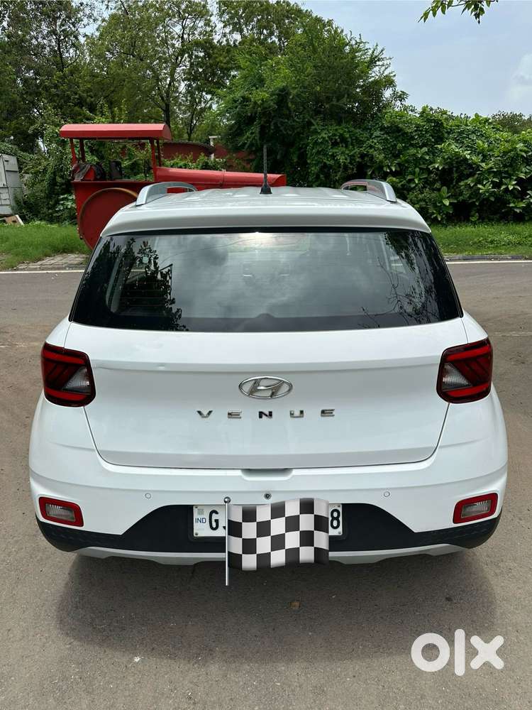 Hyundai Venue 1.2 S Plus, 2021, Petrol