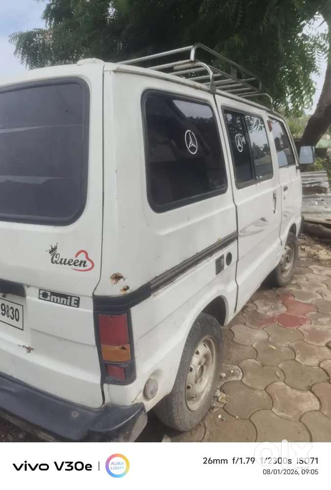 Maruti Suzuki Omni 5 Seater 2010