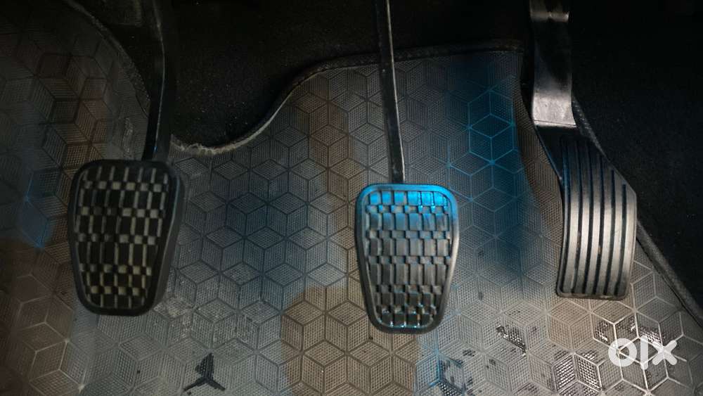 Tata Altroz Xz, 2020, Petrol