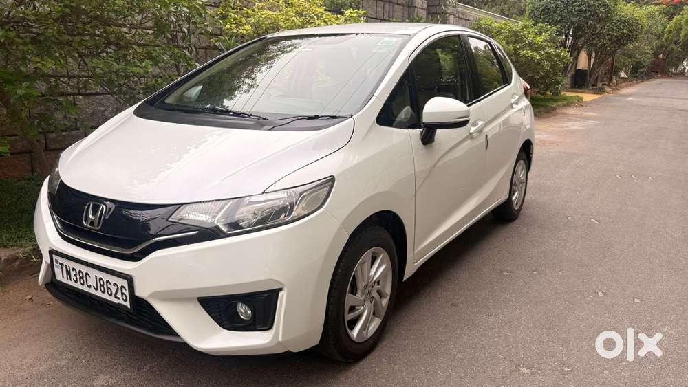 Honda Jazz V Mt Privilege, 2017, Petrol