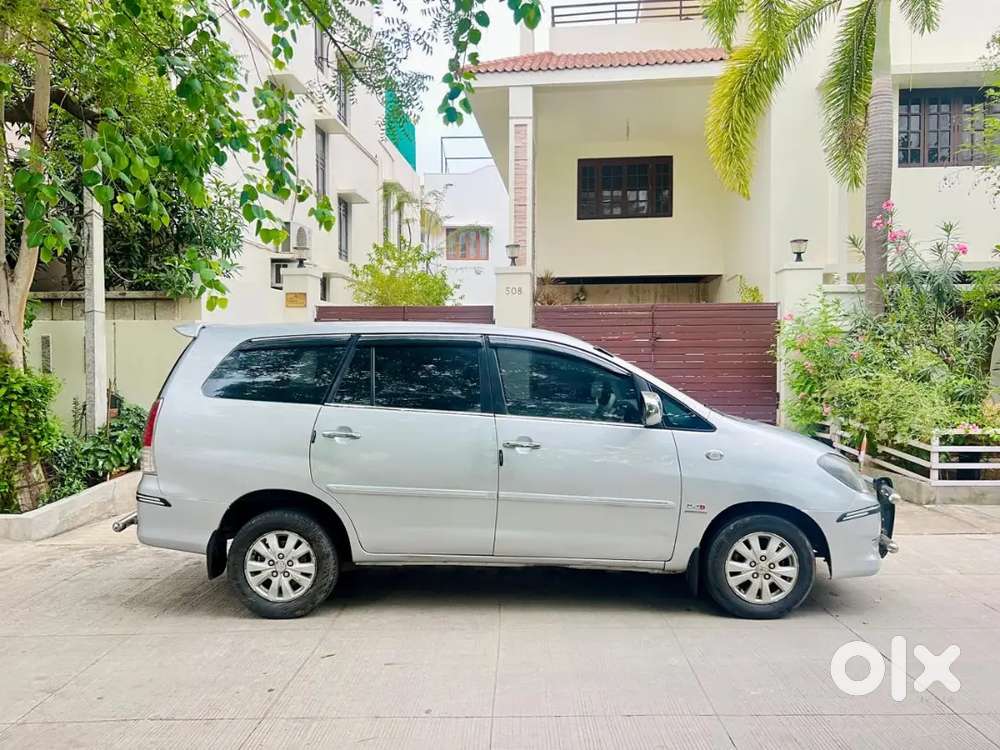 Toyota Innova 2.5 V Very Good Condition