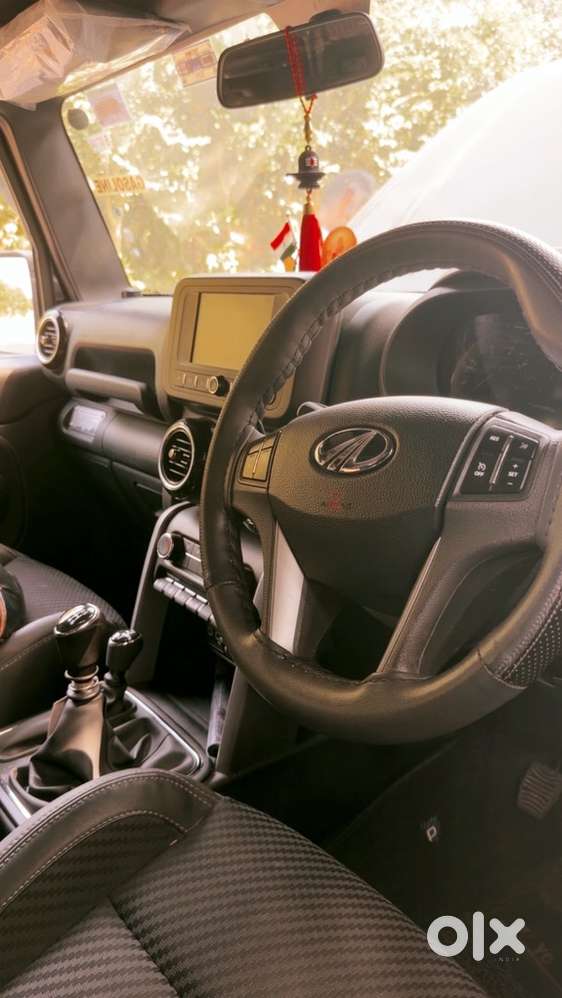 Mahindra Thar Petrol 2022