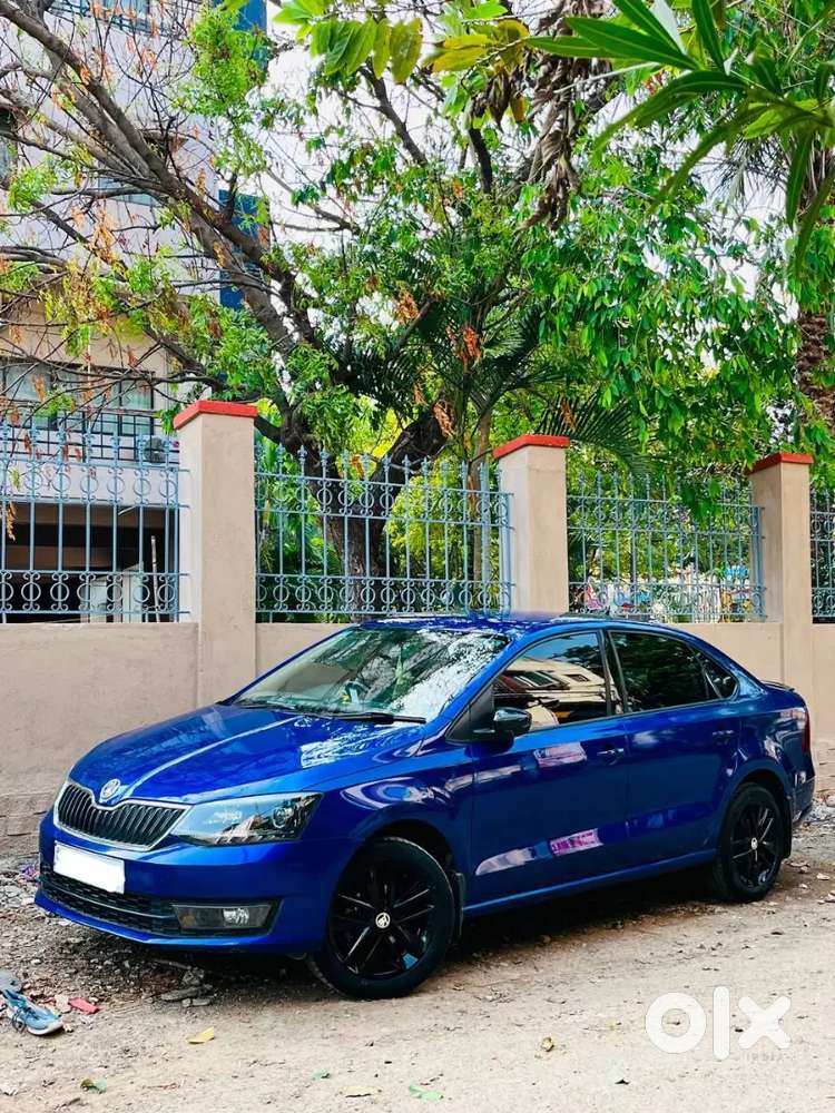 Skoda Rapid Petrol 1.6