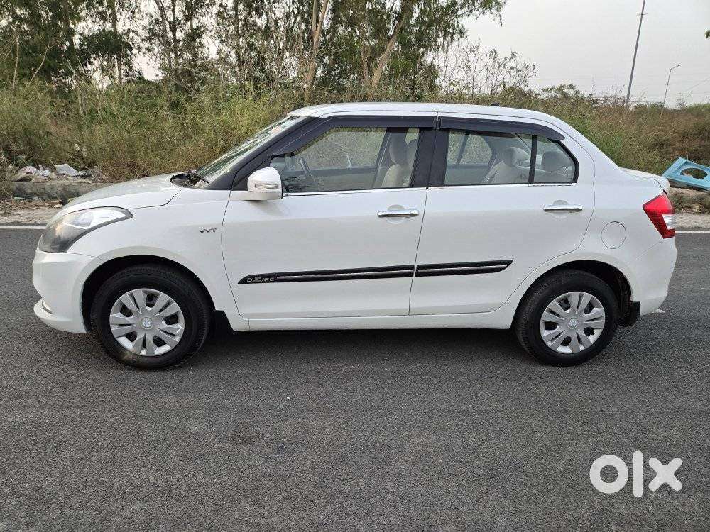 Maruti Suzuki Swift Dzire Vxi Optional, 2016, Petrol