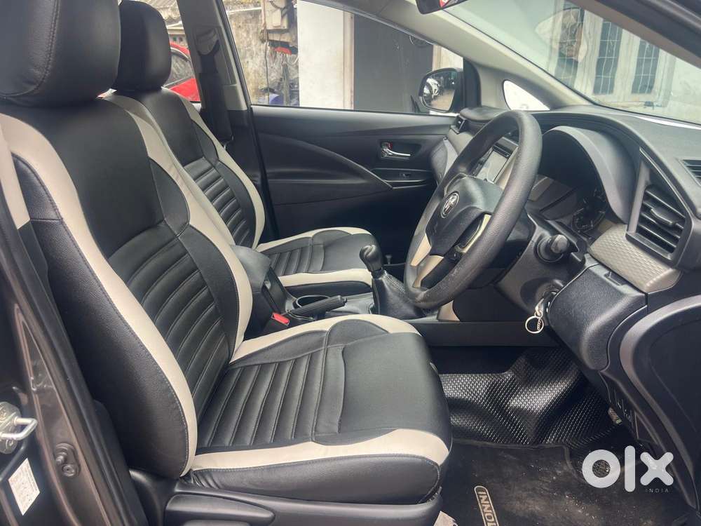 Toyota Innova Crysta 2.4 G Mt, 2016, Diesel