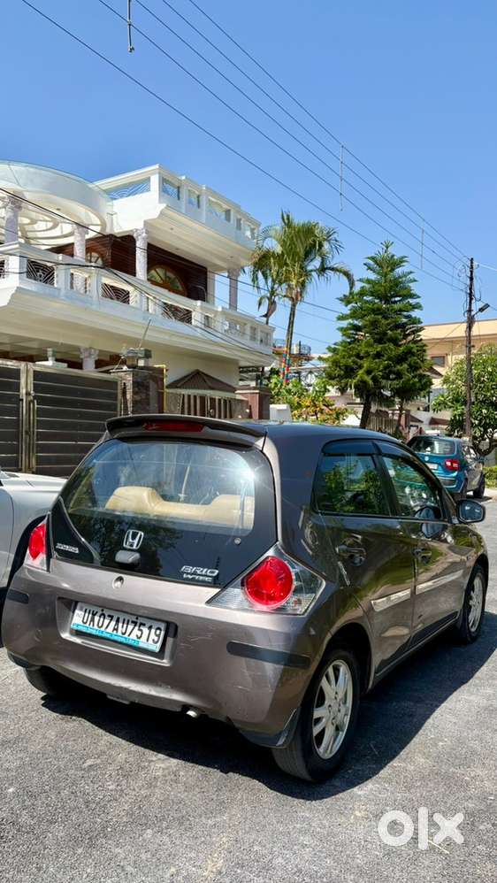 Honda Brio 1.2 V Mt Model 2013