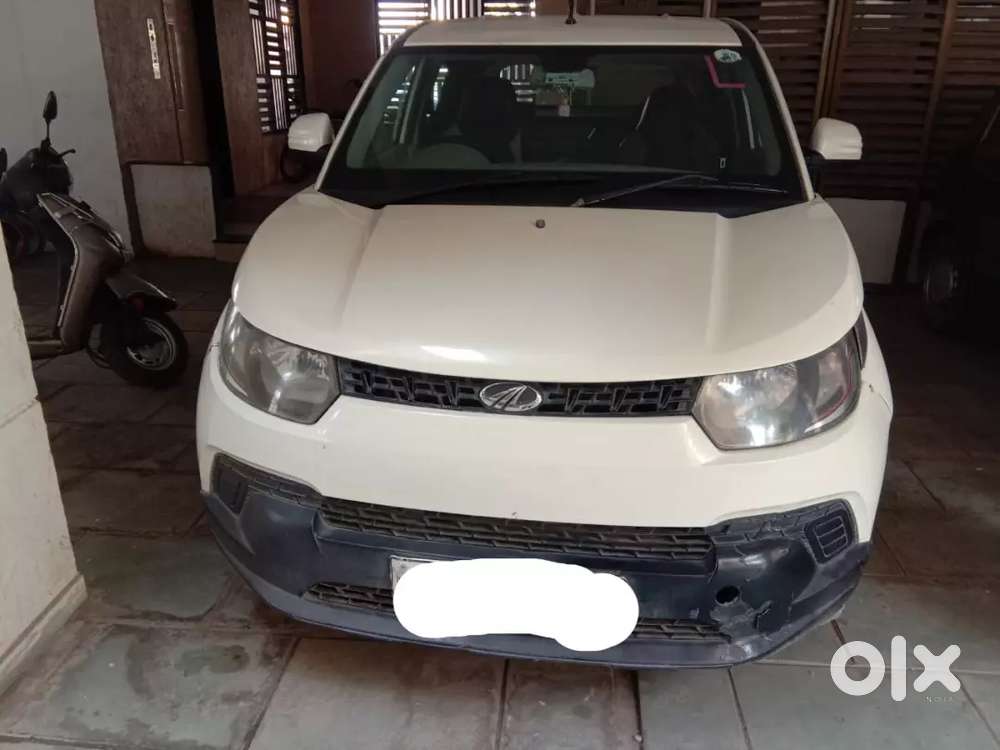 Mahindra Kuv 100 K4 6seater