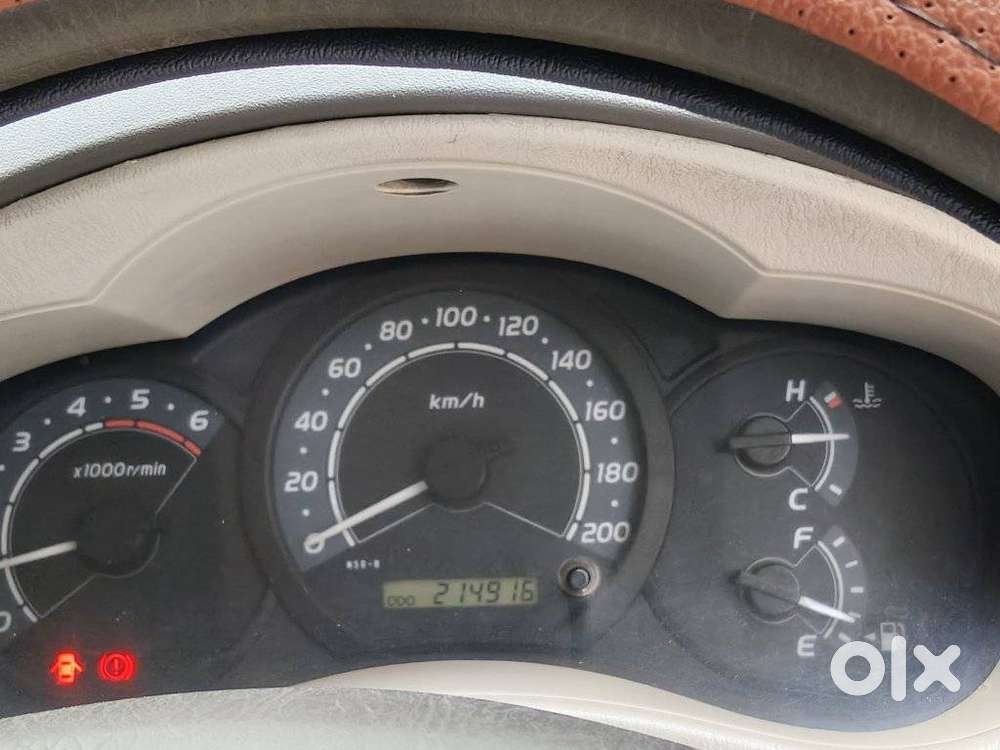 Toyota Innova 2.5 G (diesel) 8 Seater, 2011, Diesel