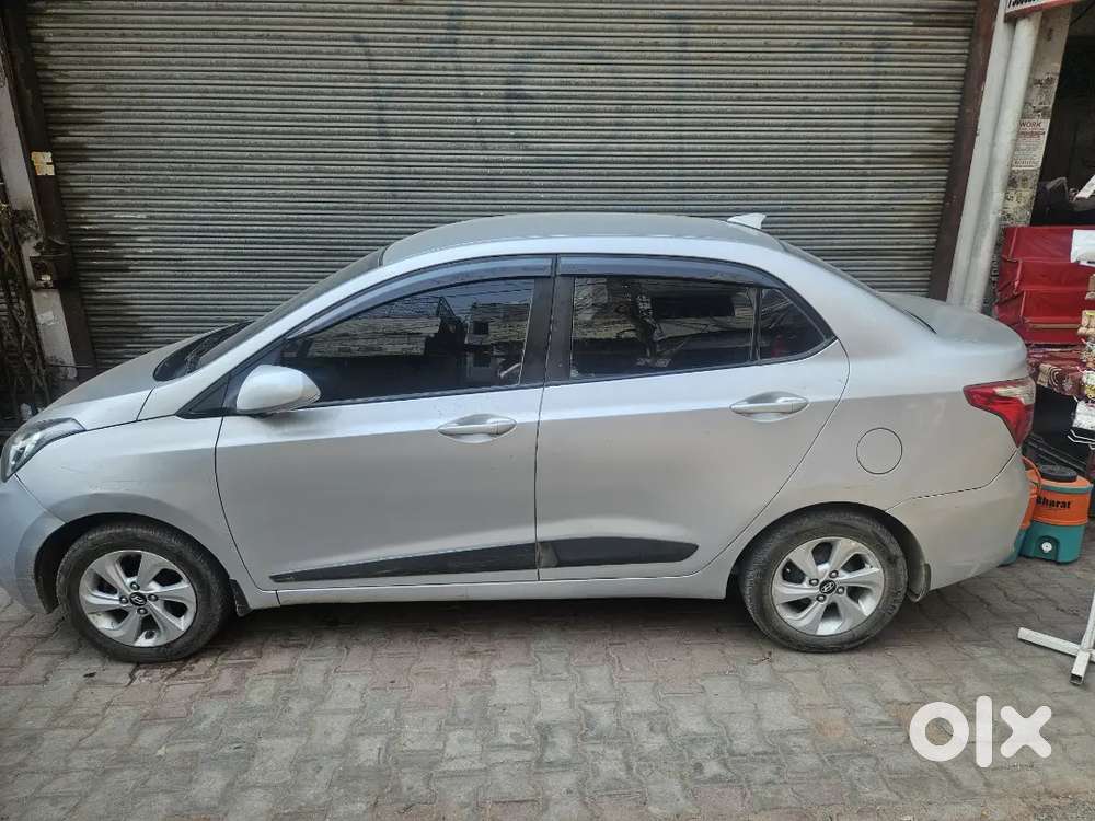 Gadi M Koi Kami Nhi Hai Gadi Sahi Hai Hum Dusri Lena Chye H