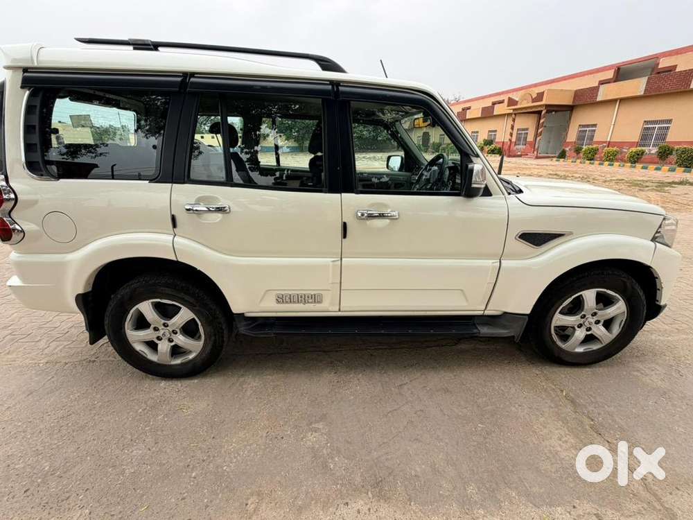 Mahindra Scorpio S11 Top Model Bs6